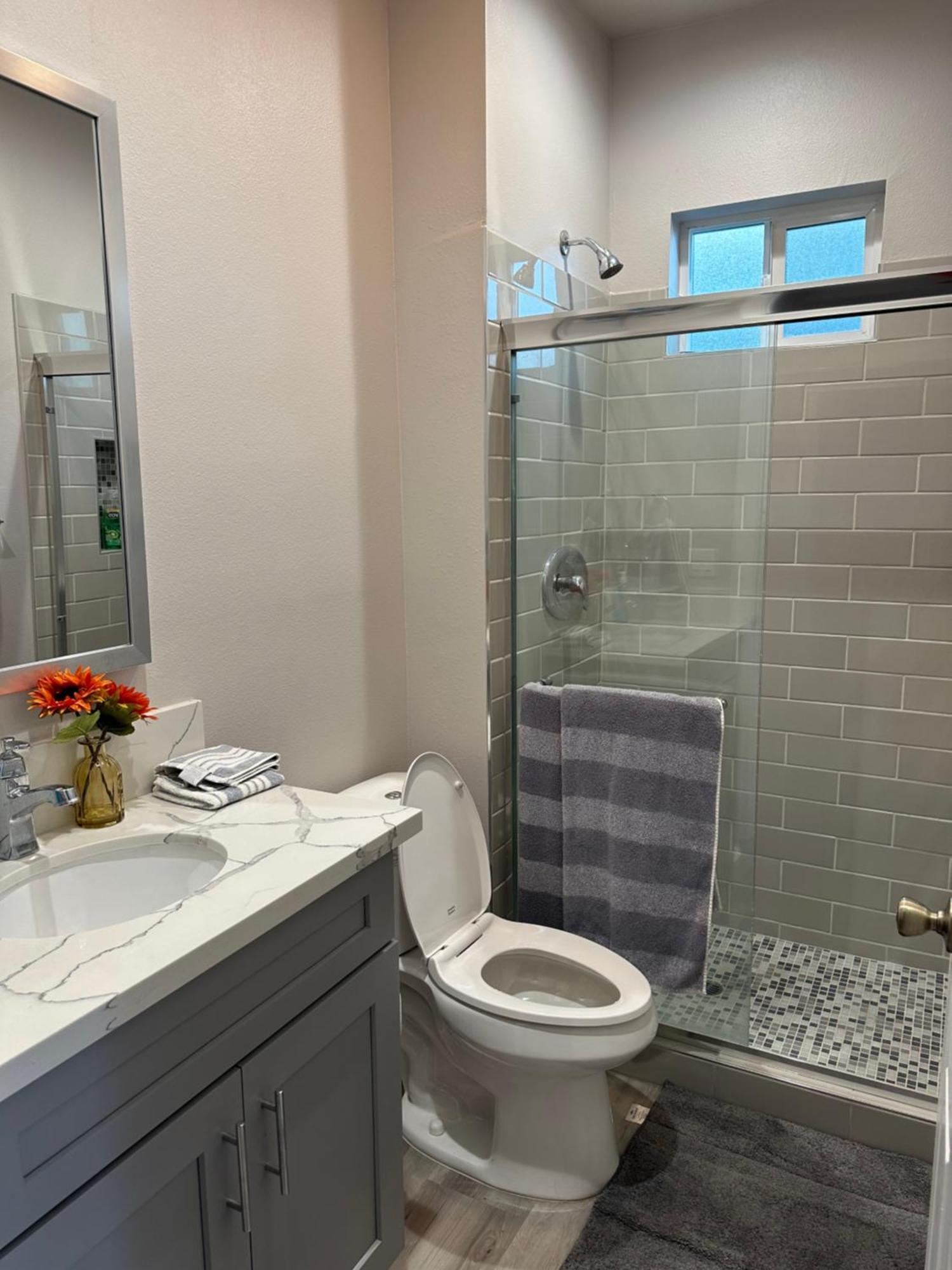 Private Room In New Appartment With Full Bath Los Angeles Buitenkant foto